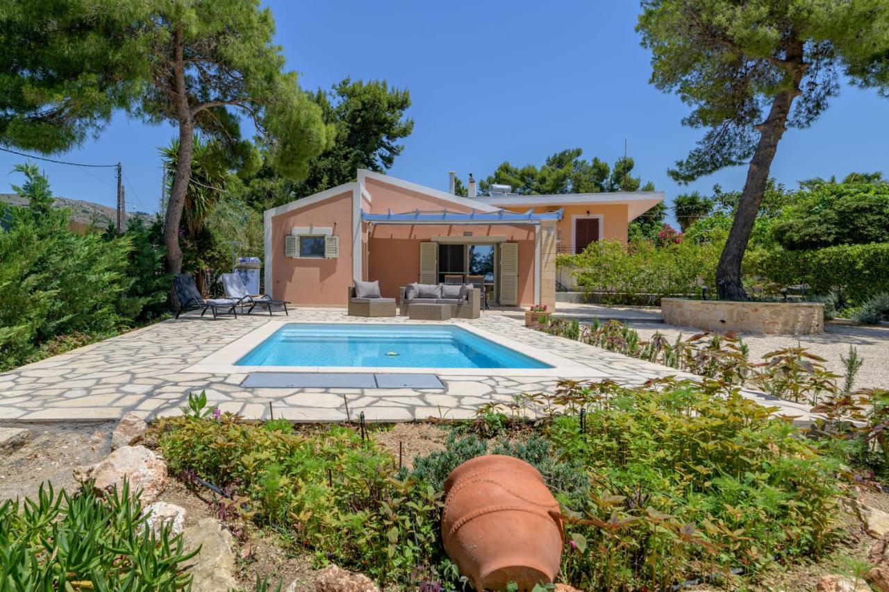 Ponderosa Villa Lixouri Eksteriør billede